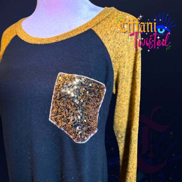 Boutique Black & Mustard Raglan Long Sleeve Top with Sequin Pocket | Size M - Picture 3 of 4